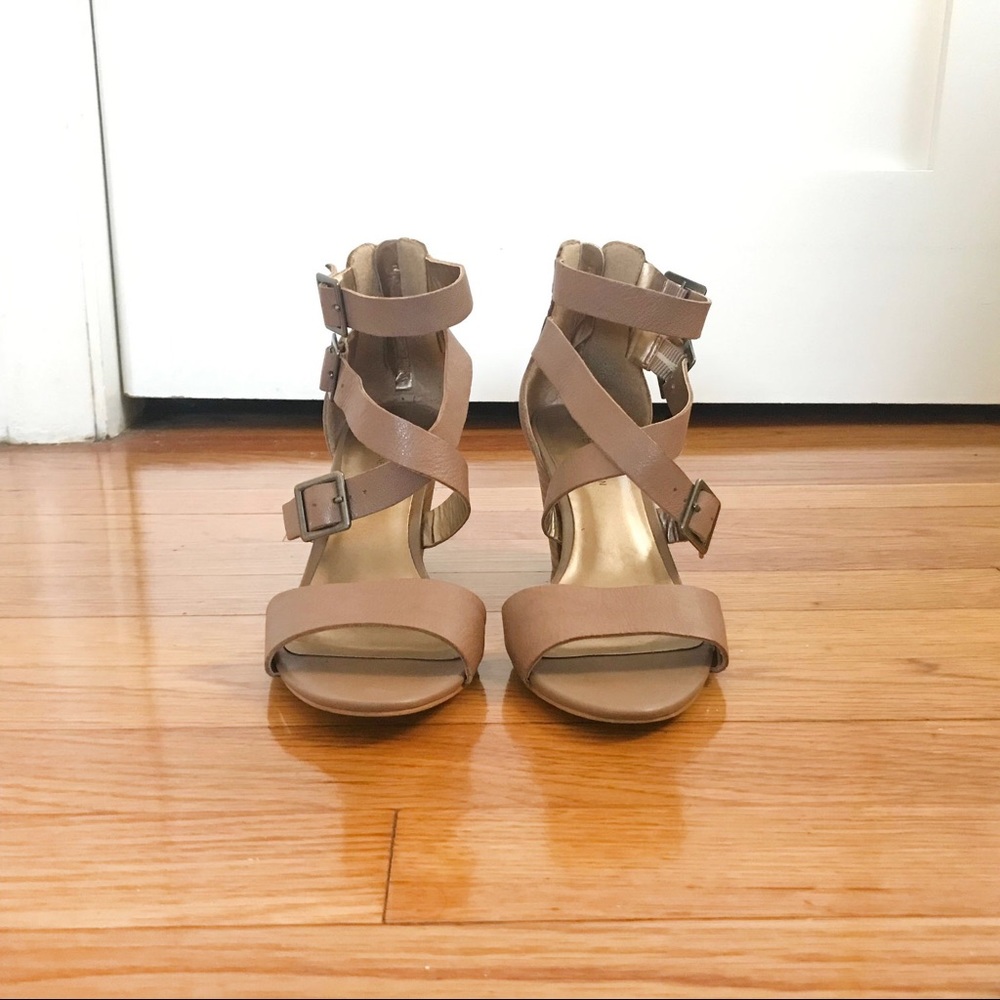 BCBG Strappy Sandals Size 7.5